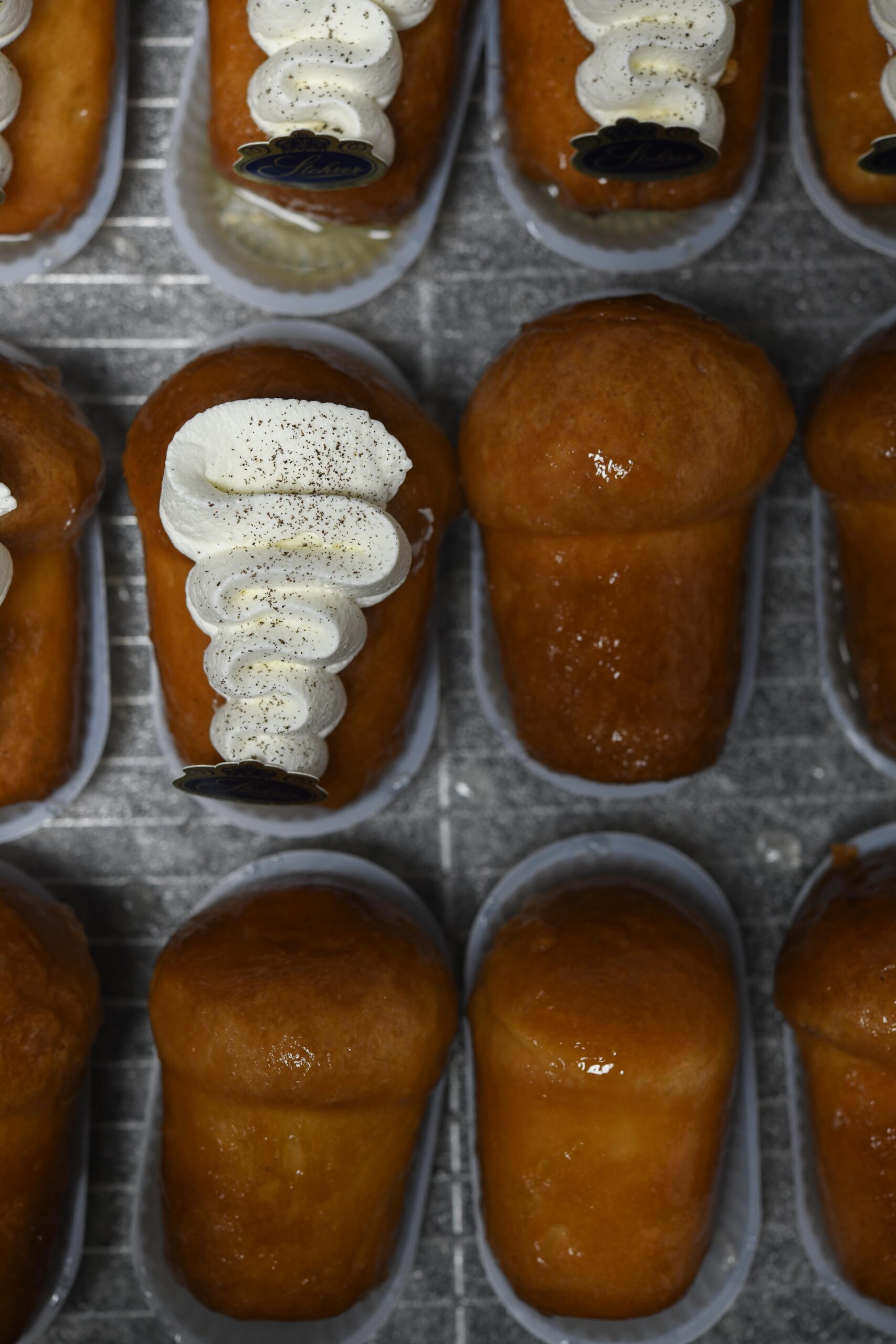 Baba au rhum Stohrer